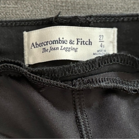Abercrombie & Fitch Maternity 4S/27 - Picture 1 of 3